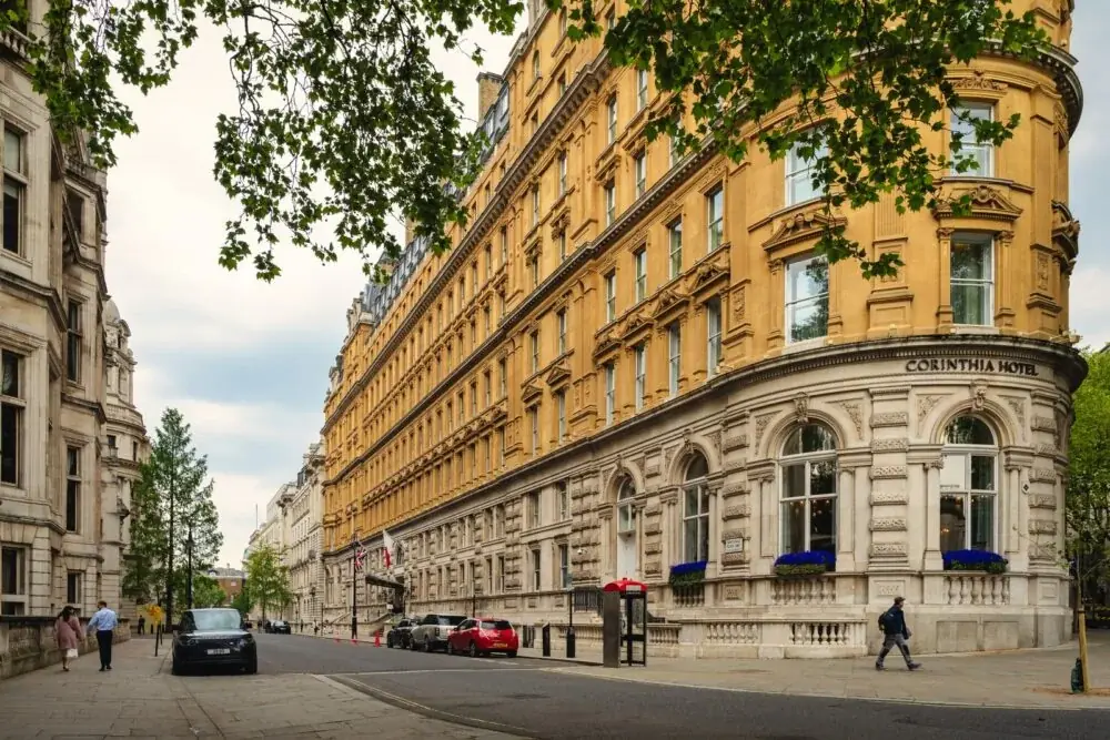 Mit Hotelarbeit in England Sprachkenntnisse optimieren